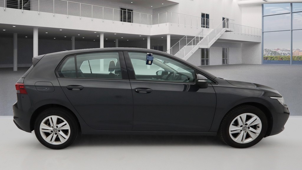 MK72UDX-GB_638909856_20251008014713