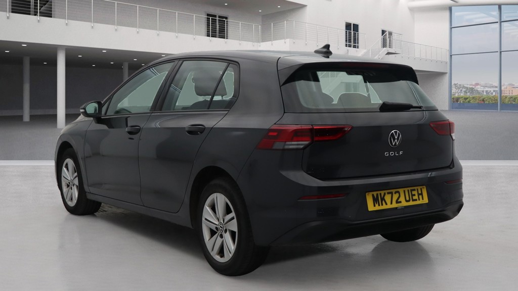 MK72UEH-GB_638602396_20251007044506