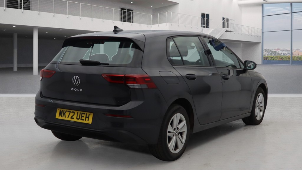 MK72UEH-GB_638602400_20251007044506