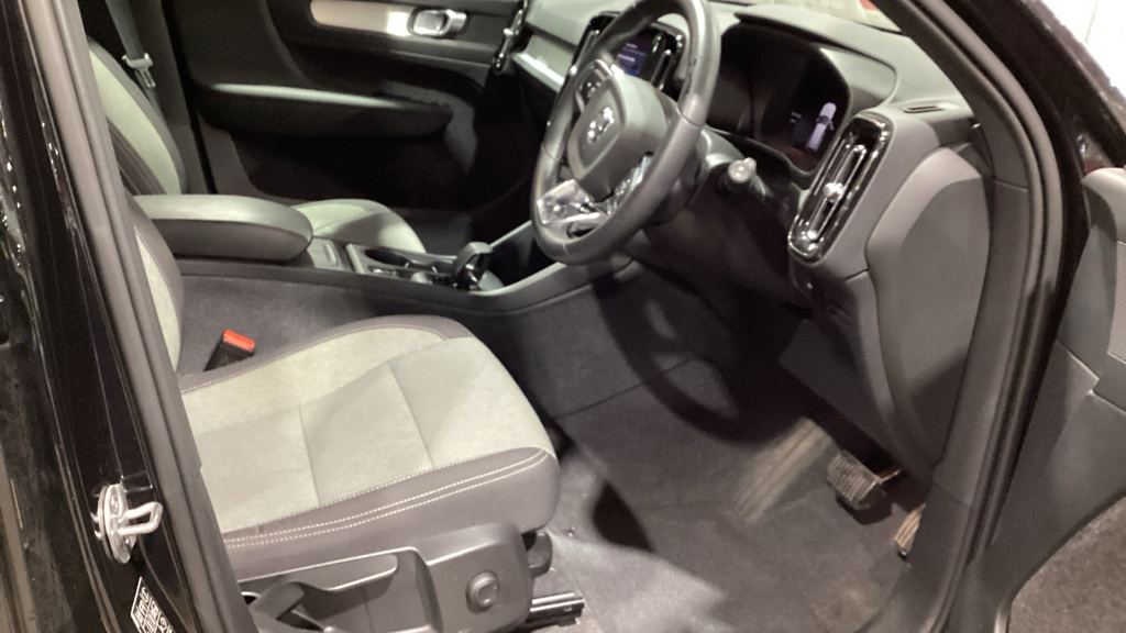 WG73MZY-GB_653814756_20251124035949